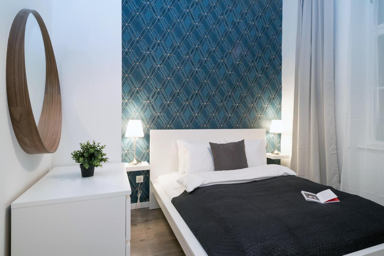 Stylish New With View On New York Palace Appartamento Budapest