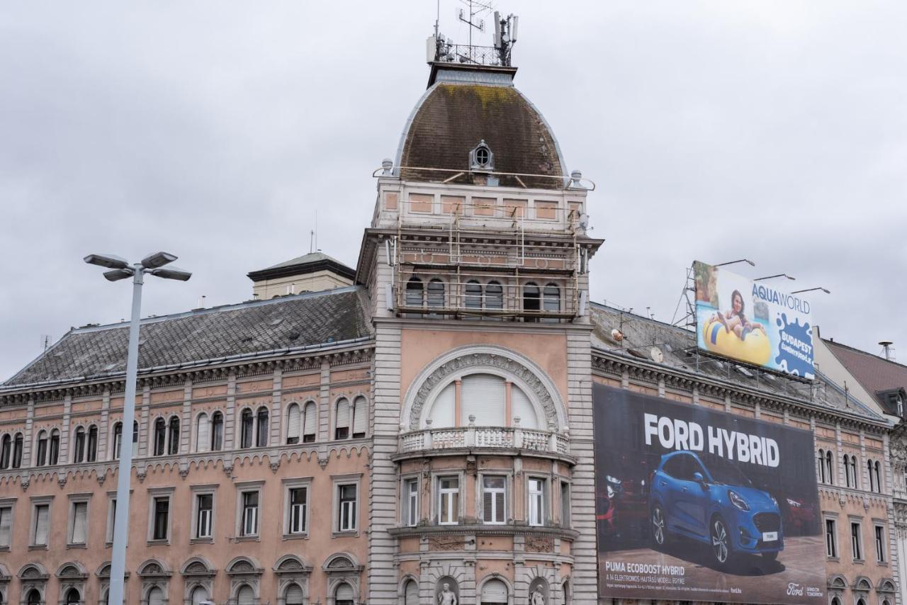 Stylish New With View On New York Palace Appartamento *