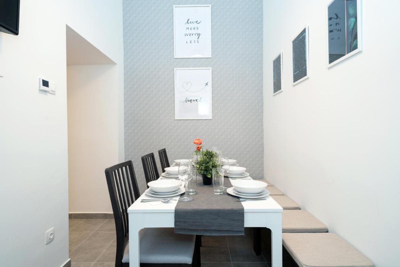 Stylish New With View On New York Palace Appartamento *