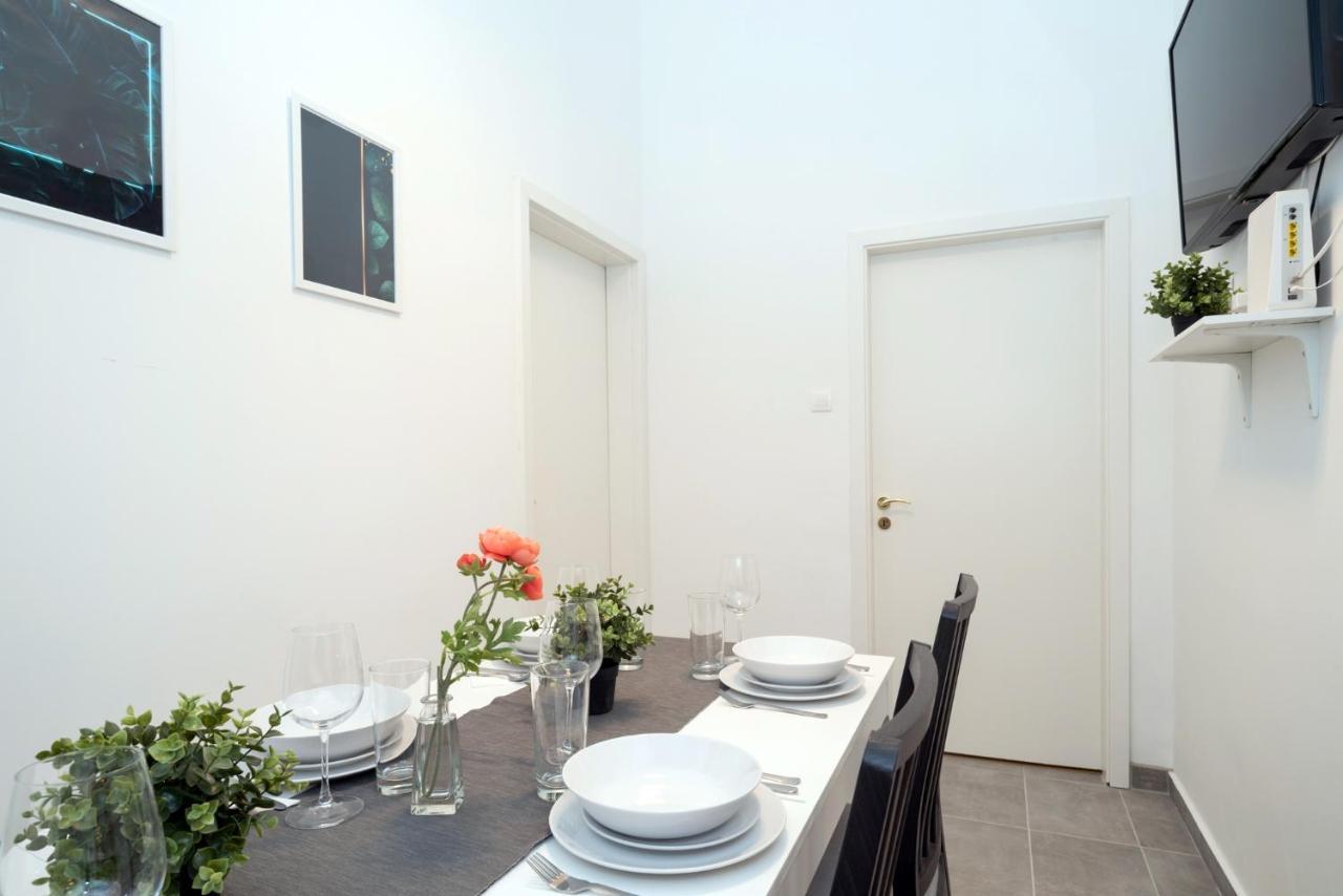 Appartamento Stylish New With View On New York Palace